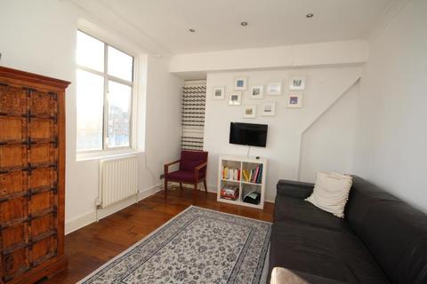 2 bedroom flat to rent - Hackney Road, Bethnal Green, London, E2 9ED