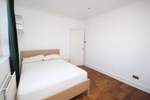 2 bedroom flat to rent - Hackney Road, Bethnal Green, London, E2 9ED