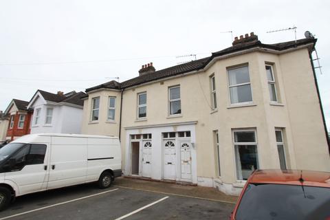 3 bedroom flat to rent - Malmesbury Park Road, , Bournemouth