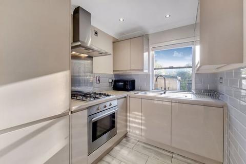 9 Rum Close, London, E1W 3QX