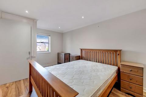 9 Rum Close, London, E1W 3QX