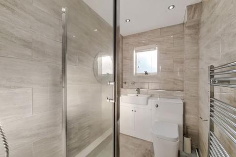 9 Rum Close, London, E1W 3QX