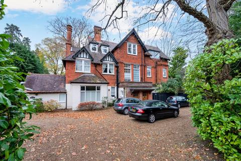 2 bedroom apartment for sale, Egerton Road, Weybridge, KT13