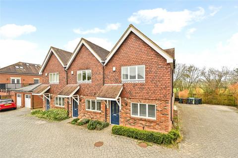 2 bedroom end of terrace house to rent, Havillands Place, Wye, Ashford, Kent, TN25