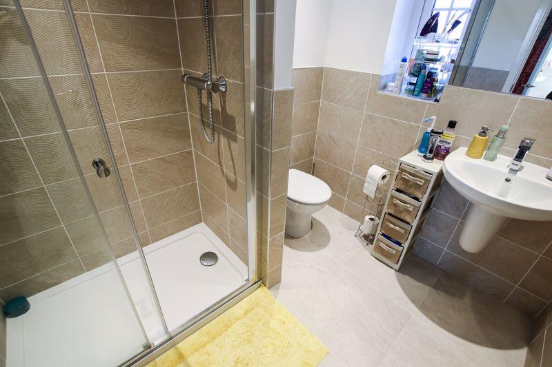 Ensuite (Bedroom...