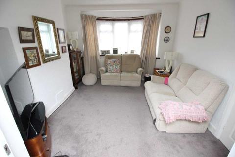 3 bedroom semi-detached house to rent - EWELL / CHESSINGTON