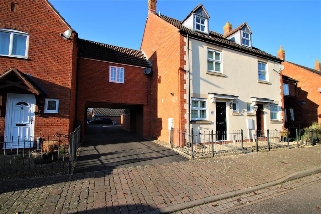 Palm Road, Walton Cardiff, Tewkesbury 3 bed house £1,050 pcm (£242 pw)