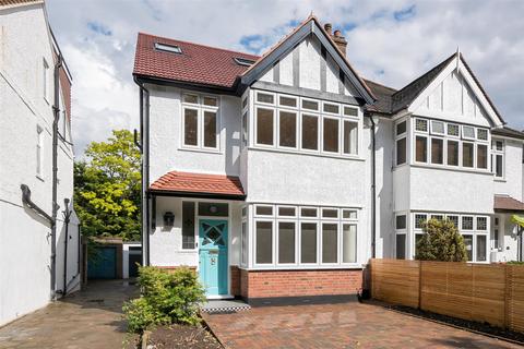39 Exbury Road, London, SE6 4NB