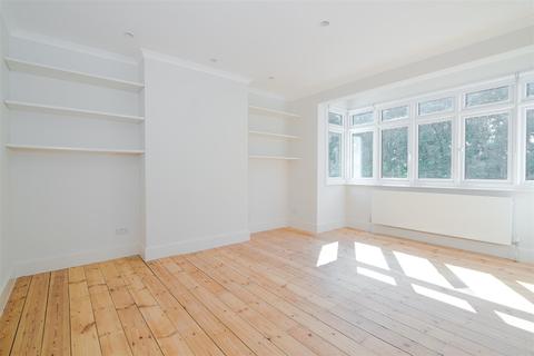 39 Exbury Road, London, SE6 4NB