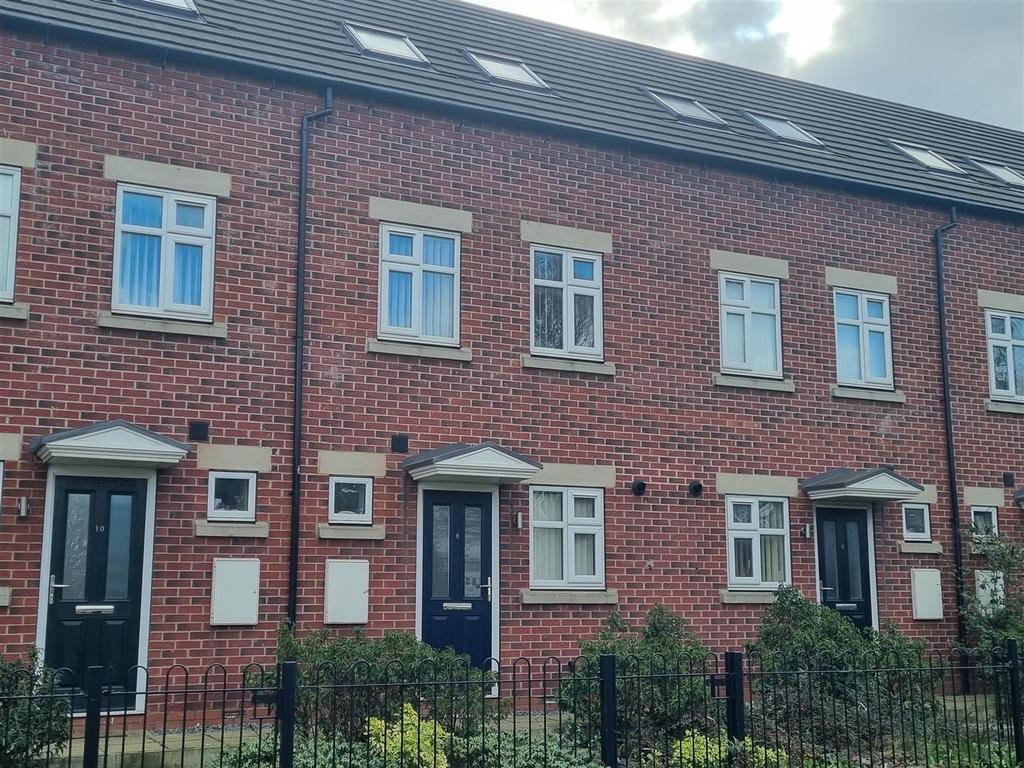 Leads Road, Hull 3 bed house £725 pcm (£167 pw)