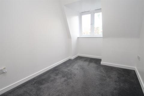 2 bedroom flat to rent, Selden Hill, Hemel Hempstead