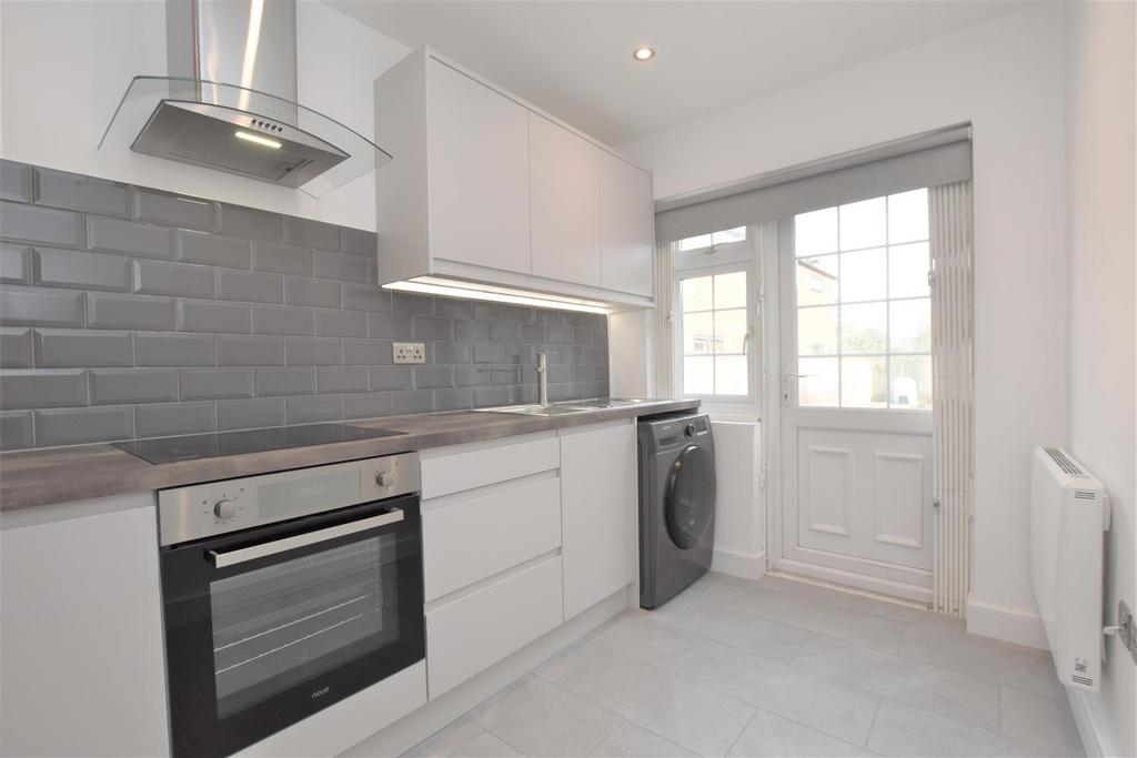 Lower Ground Flat - Kitchen