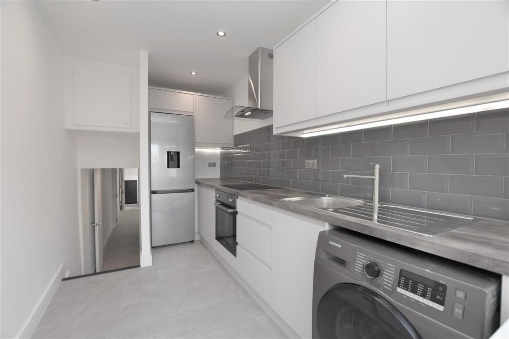 Lower Ground Flat - Kitchen