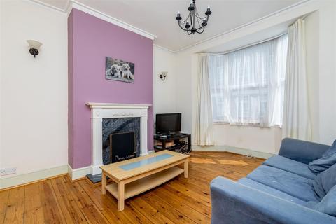 4 bedroom semi-detached house to rent - Fairlight Place, Brighton