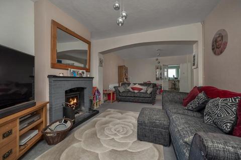 3 bedroom terraced house for sale, Main Road, Barnstone
