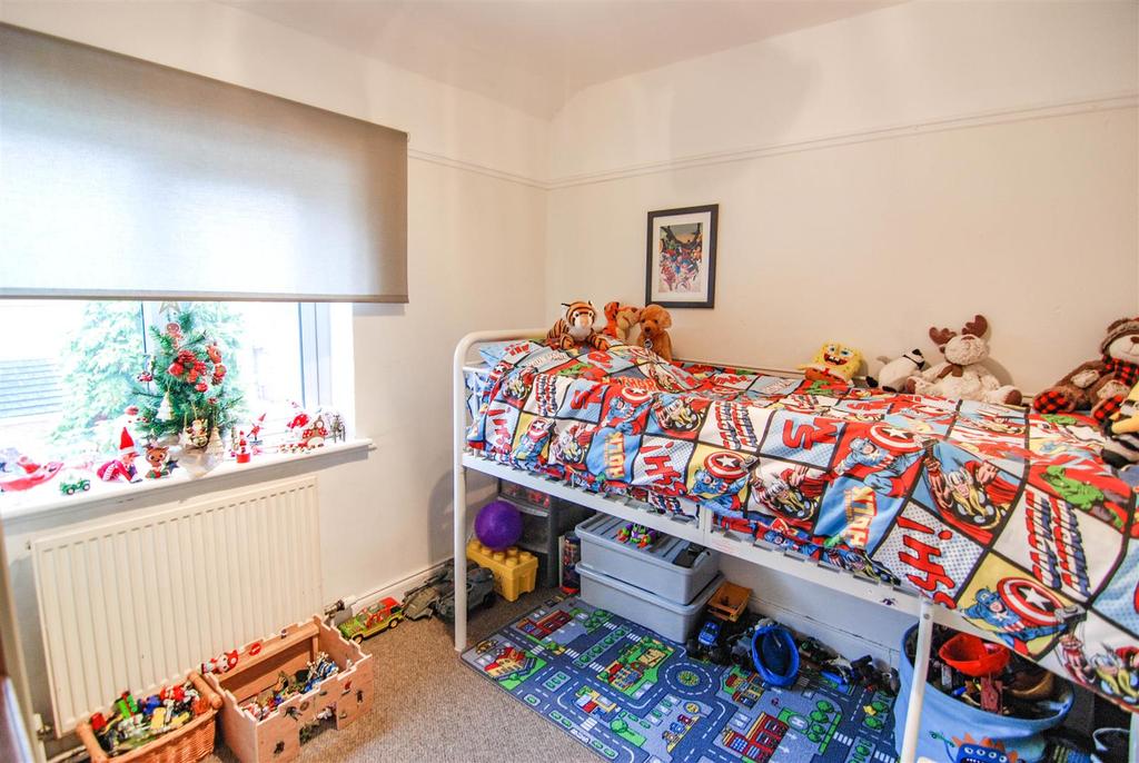 Second bedroom