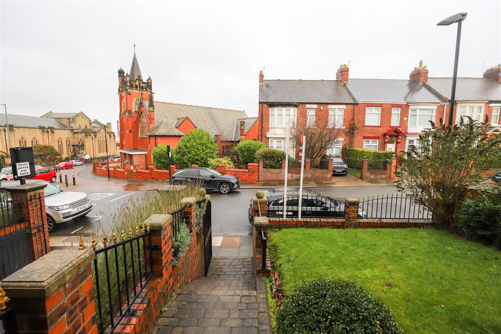 Ewesley Road, Sunderland 3 bed terraced house £190,000