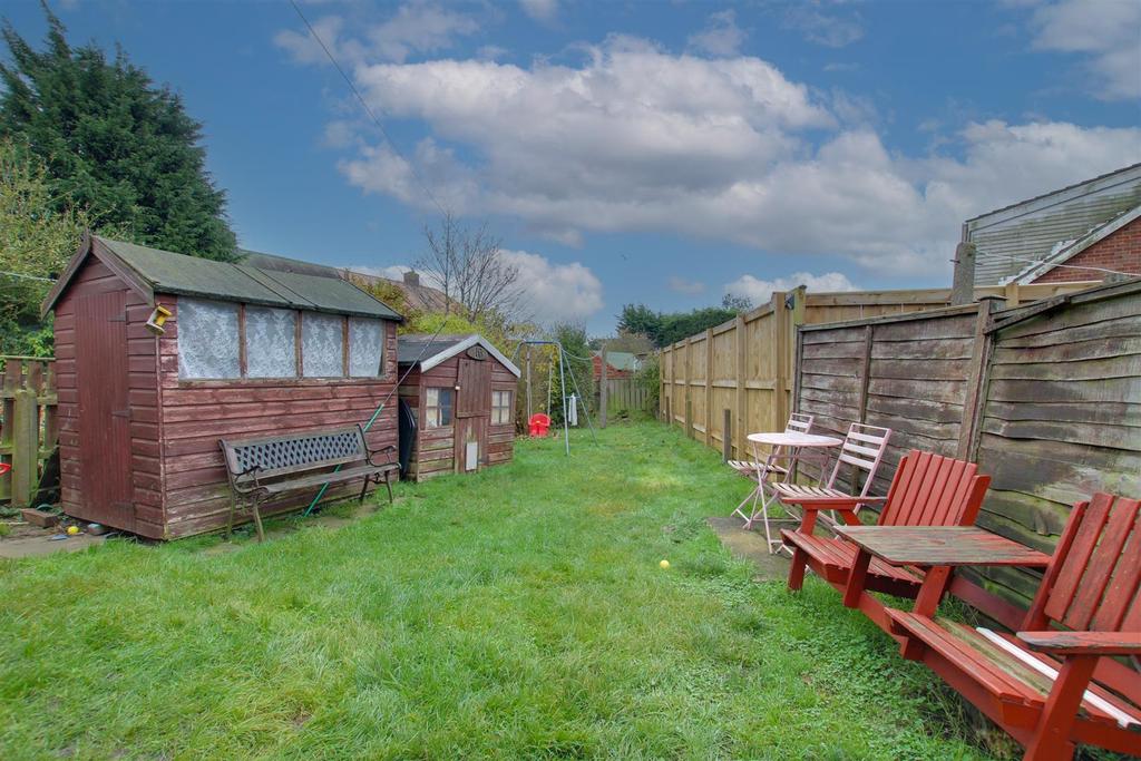 Ranby Drive, Hornsea 3 bed semidetached bungalow for sale £174,950