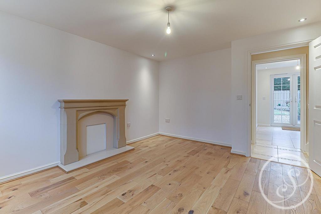 Brandon Close, Leeds 3 bed terraced house £282,500