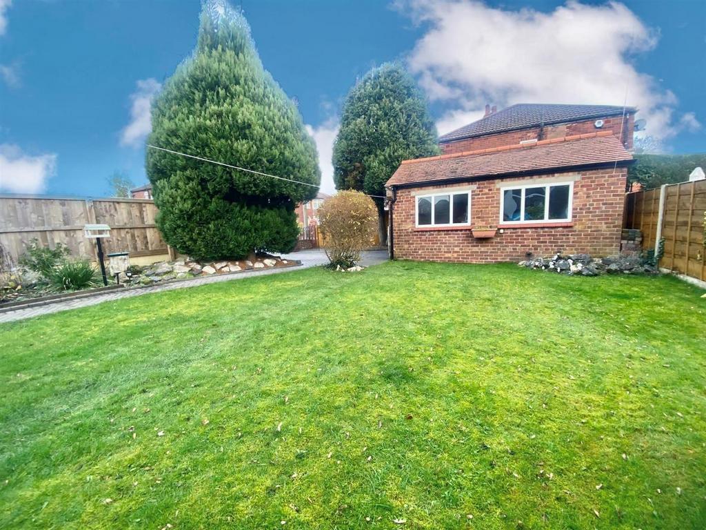 Derbyshire Road South, Sale 3 bed semidetached house £440,000