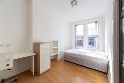 6 bedroom maisonette to rent - £80pppw - Simonside Terrace, Heaton, Newcastle Upon Tyne