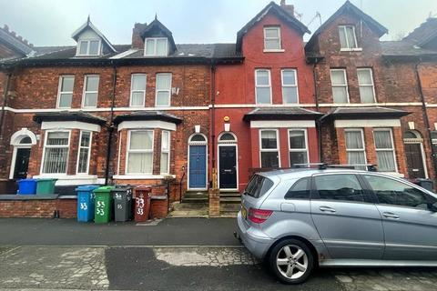 4 bedroom private hall to rent - Longford Place, Fallowfield