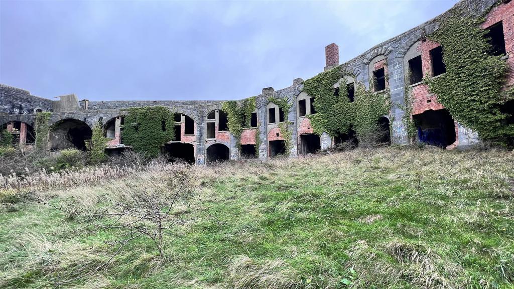 1 F010315-518 E-4 EEB-BECF-96034217749 F.jpeg