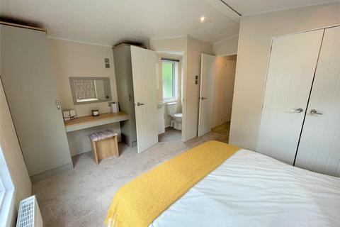 2 bedroom chalet for sale - Shireburne Park, Edisford Road, Waddington