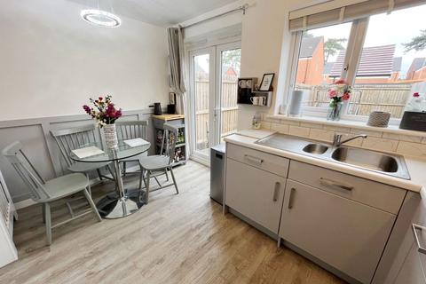 7 Ashton Way, Northampton, NN2 7AR
