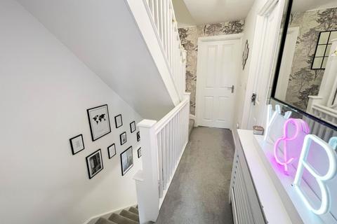 7 Ashton Way, Northampton, NN2 7AR