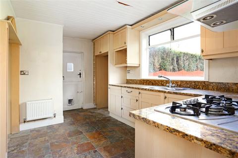 3 bedroom detached house for sale - Moss Lane, Pinner, Middlesex, HA5