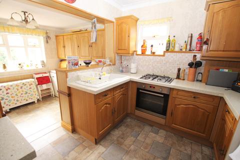 12 Fernheath Way, Dartford, DA2 7PF