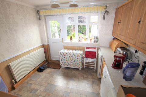 12 Fernheath Way, Dartford, DA2 7PF