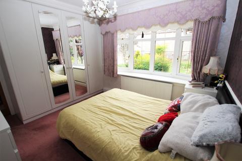 12 Fernheath Way, Dartford, DA2 7PF
