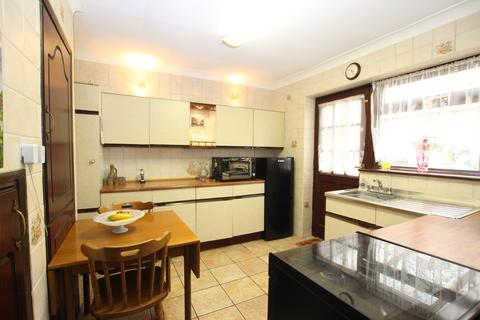 14 Valley Road, Crayford, Dartford, DA1 3PJ