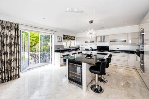 15 Parkwood Road, Bexley, DA5 3NW