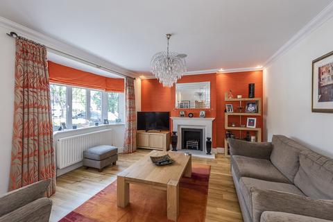15 Parkwood Road, Bexley, DA5 3NW