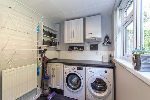 64 Green Walk, Dartford, DA1 4JL