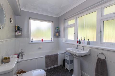 64 Green Walk, Dartford, DA1 4JL