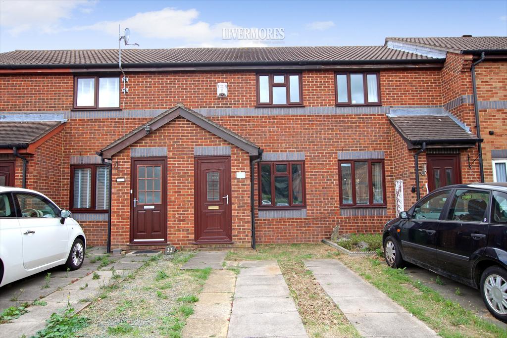 Cheswick Close, Crayford, Kent, DA1 2 bed terraced house £300,000