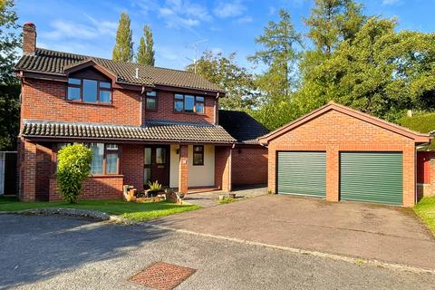 4 bedroom house for sale, Howard Bowen Close, Osbaston, NP25