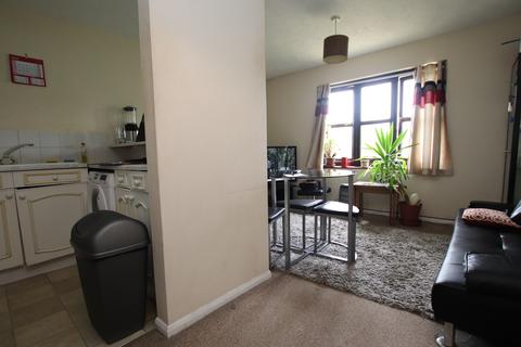 77 Cooper Close, Greenhithe, DA9 9PP