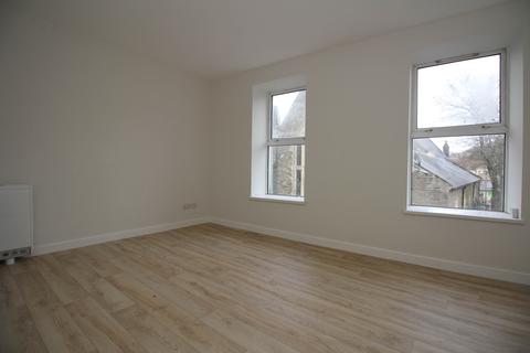 Studio to rent, Commercial Street Arcade, Abertillery NP13 1DH