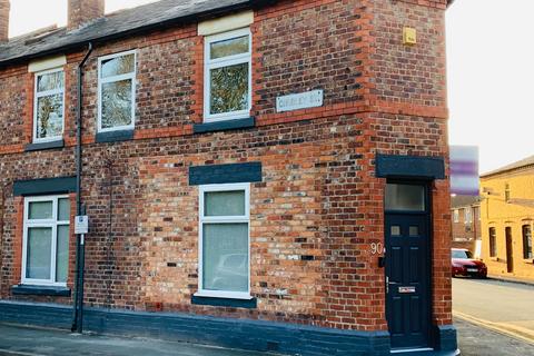 1 bedroom in a house share to rent - Chorley Street, Orford, Warrington, WA2