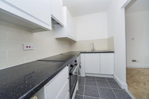 2 bedroom apartment to rent, Newington Causeway, Elephant & Castle, London, SE1