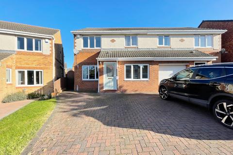 3 bedroom semi-detached house for sale - The Meadows, Burnopfield, County Durham, Newcastle, NE16