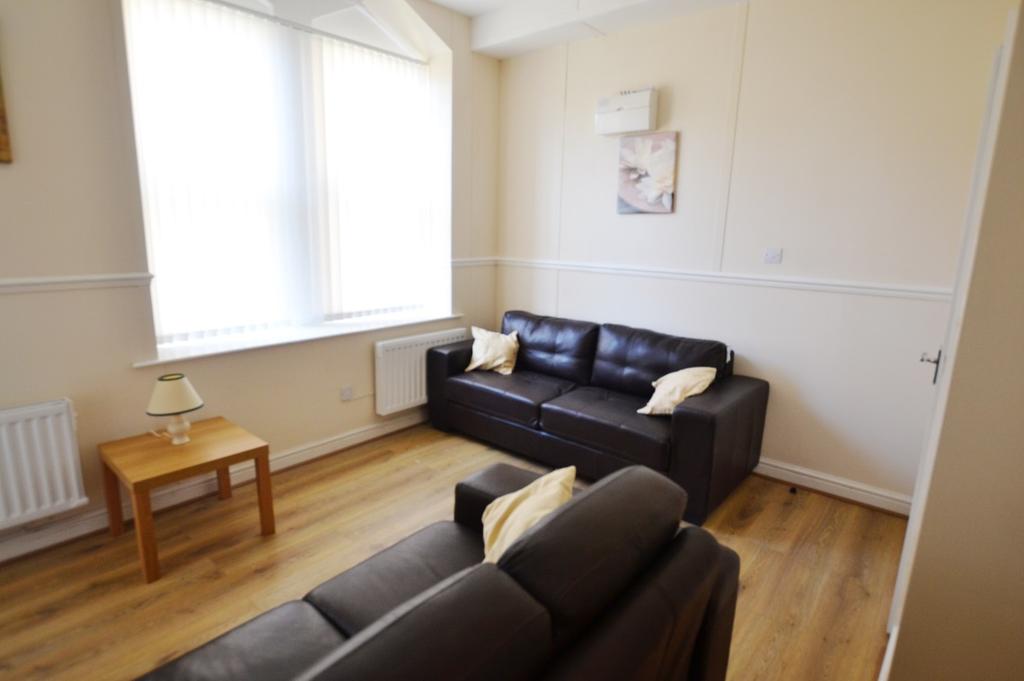 Chapel House, Broom Lane, Ushaw Moor, County Durham, DH7 1 bed apartment £450 pcm (£104 pw)