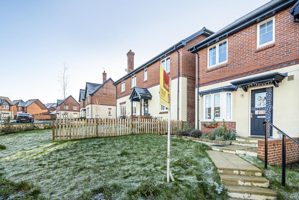 East Challow, Vale of White Horse, OX12 2 bed semidetached house £