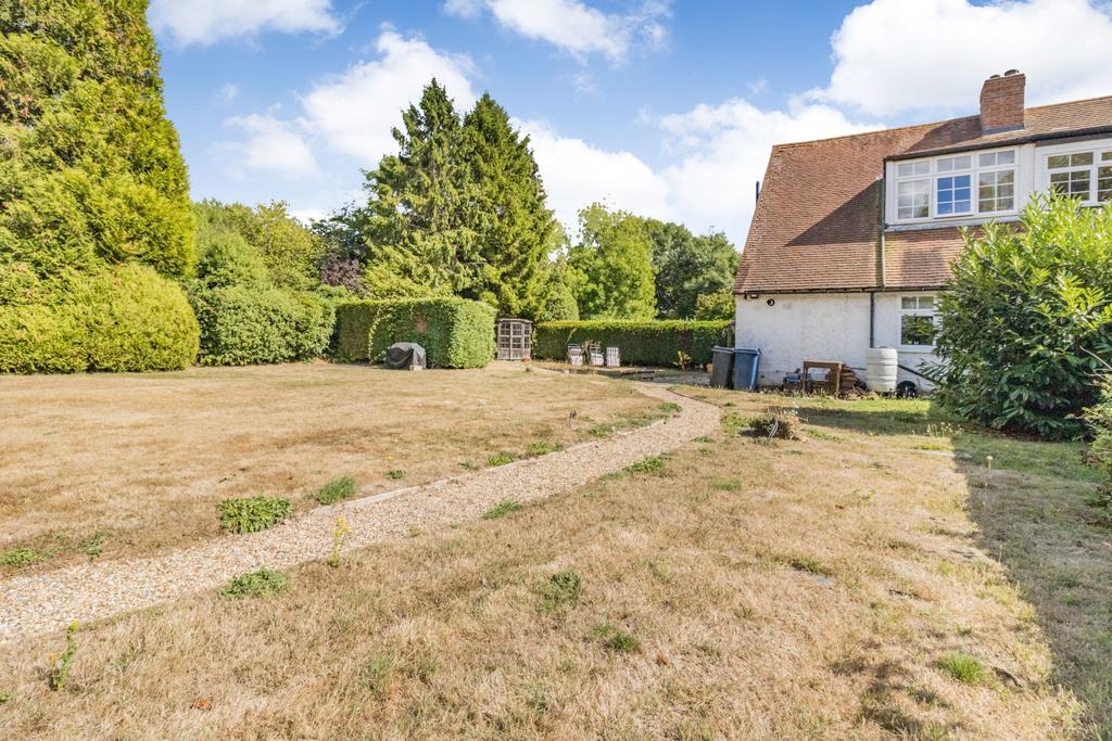 Lye Green Road, Chesham 3 bed semidetached house for sale £715,000