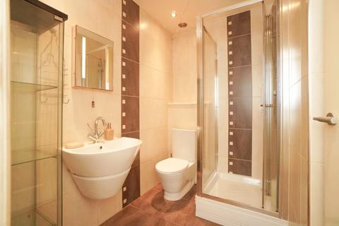32 Dumbarton Road, Bowling, Glasgow, G60 5AH